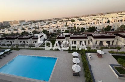 Apartment - 2 Bedrooms - 3 Bathrooms for rent in The Hamilton - Town Square - Dubai