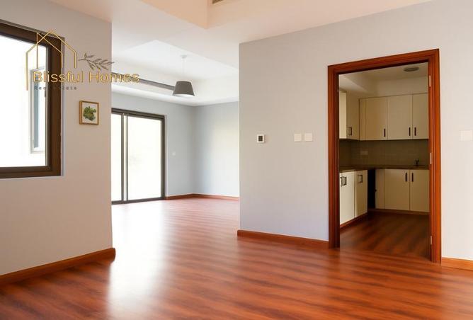 102009330 - Property Image 3