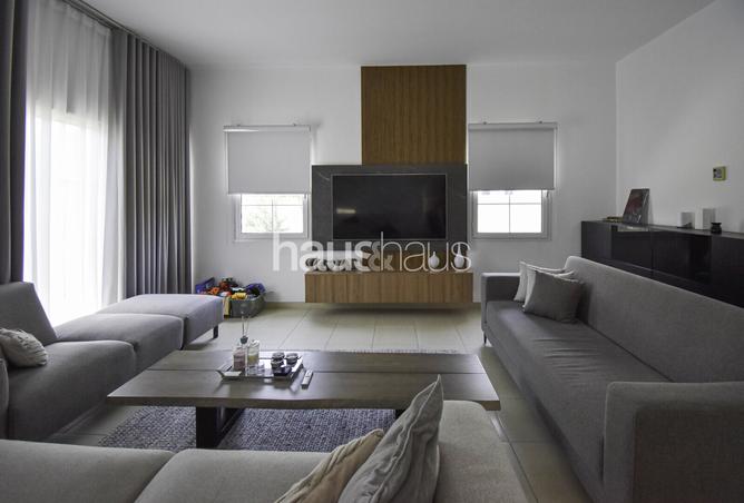 Large Plot | Close to Park | Available October photo 2