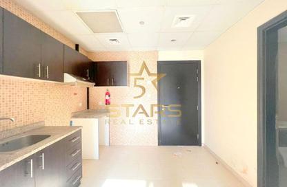 Apartment - Studio - 1 Bathroom for rent in Silicon Gates 4 - Silicon Gates - Dubai Silicon Oasis - Dubai