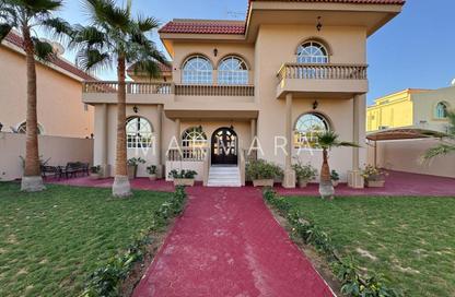 Villa - 5 Bedrooms - 5 Bathrooms for rent in Umm Suqeim 1 Villas - Umm Suqeim 1 - Umm Suqeim - Dubai
