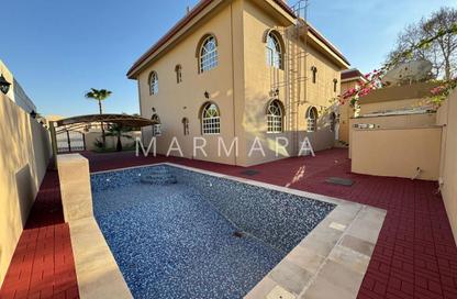 Villa - 5 Bedrooms - 5 Bathrooms for rent in Umm Suqeim 1 Villas - Umm Suqeim 1 - Umm Suqeim - Dubai