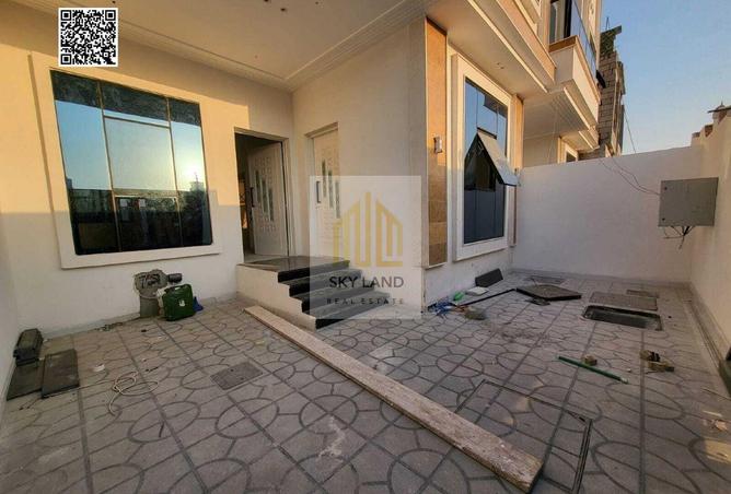 69130193 - Property Image 2