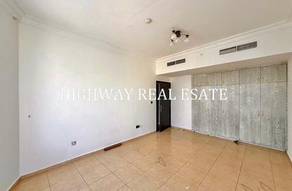 Apartment - 2 - 2 for rent in Beach Tower 1 - Al Khan Lagoon - Al Khan - Sharjah Apartment - 2 - 2 for rent in Beach Tower 1 - Al Khan Lagoon - Al Khan - Sharjah