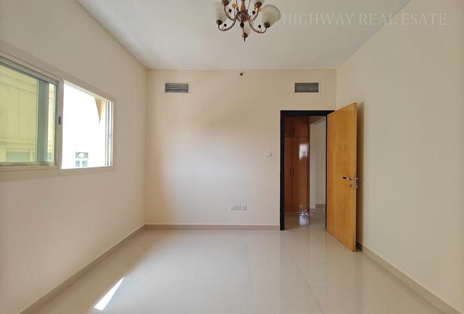 97382069 - Property Image 3