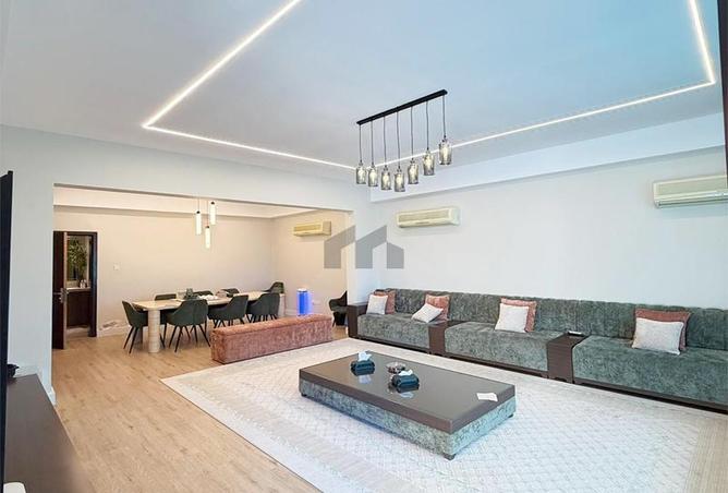 98679430 - Property Image 2
