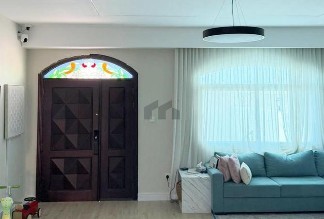 98679430 - Property Image 3