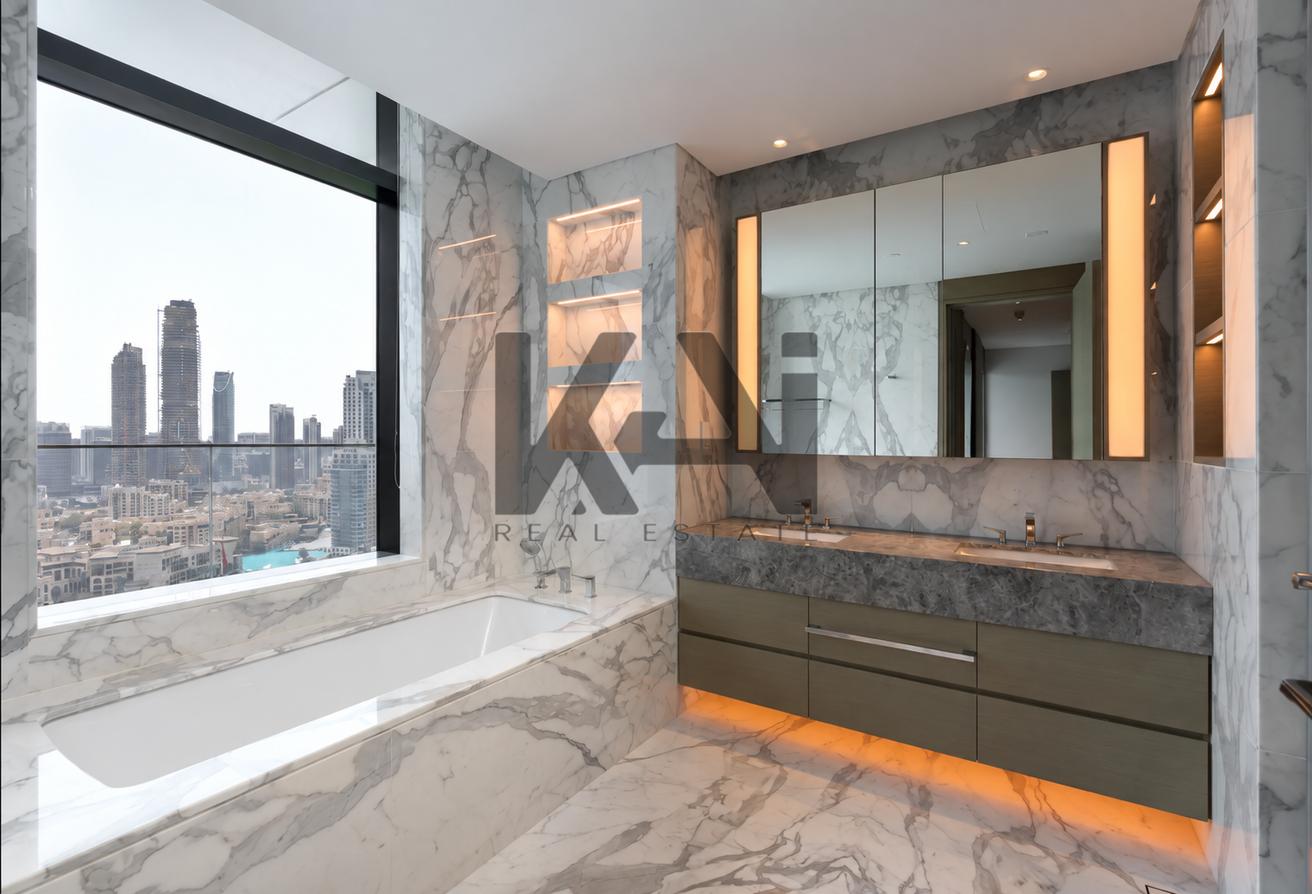 Premium 4BR | Ultra-Luxury | Spacious Layout photo 12