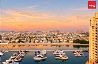 Apartment - 2 - 3 for rent in Marina Residences 2 - Marina Residences - Palm Jumeirah - Dubai
