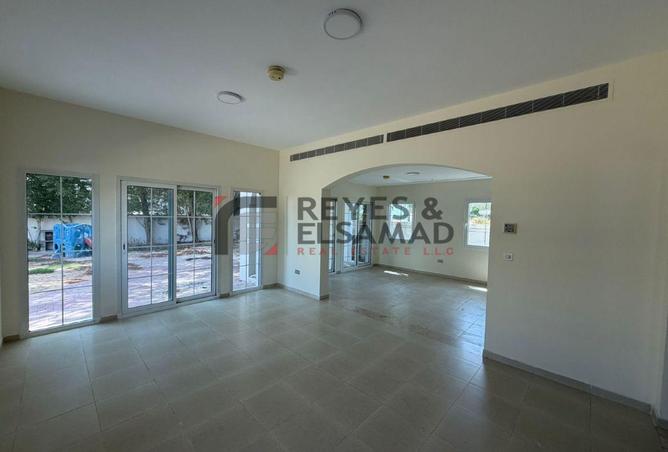 113702867 - Property Main Image