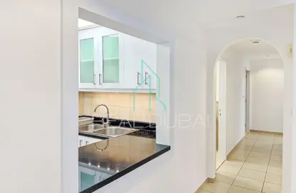 Apartment - 2 Bedrooms - 3 Bathrooms for rent in Rimal 1 - Rimal - Jumeirah Beach Residence - Dubai