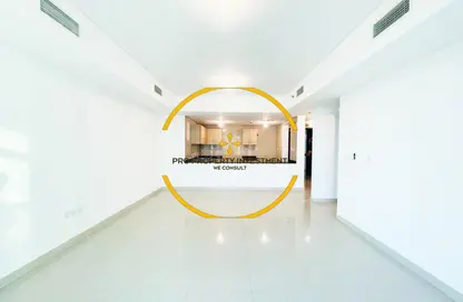Apartment - 1 Bedroom - 2 Bathrooms for rent in Tala Tower - Marina Square - Al Reem Island - Abu Dhabi