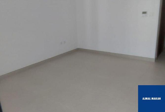 114151113 - Property Image 2