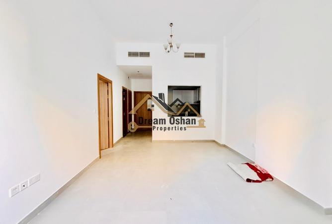 53572383 - صورة العقار 2