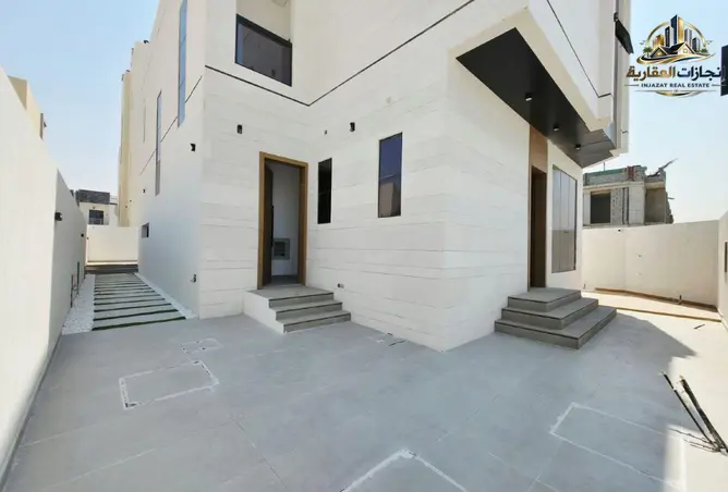 145529339 - Property Image 3