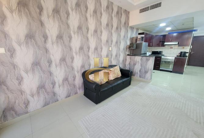 101722807 - Property Image 3