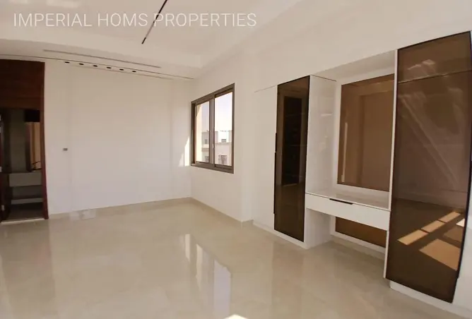 89198020 - Property Image 3