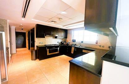 Villa - 3 - 4 for rent in District 8 - Jumeirah Park - Dubai