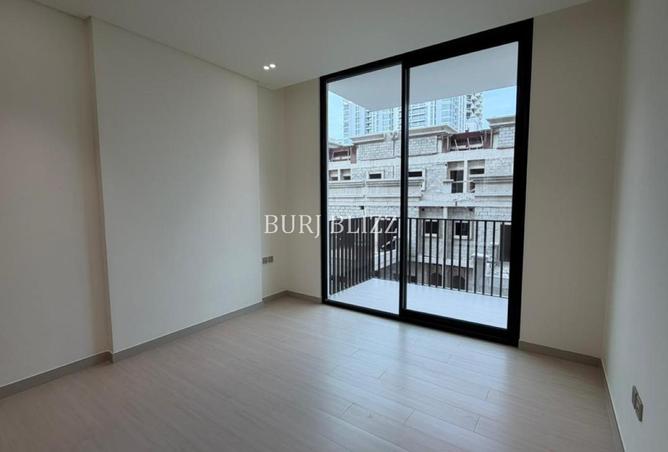 76132387 - Property Image 2