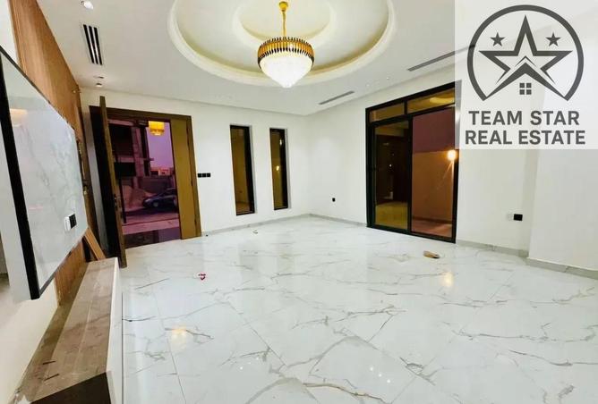 113696119 - Property Image 3
