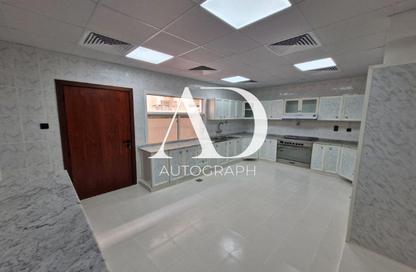 Villa - 4 Bedrooms - 4 Bathrooms for rent in Jumeirah 3 Villas - Jumeirah 3 - Jumeirah - Dubai