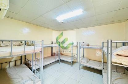 Labor Camp - Studio - 7+ Bathrooms for rent in M-33 - Mussafah Industrial Area - Mussafah - Abu Dhabi