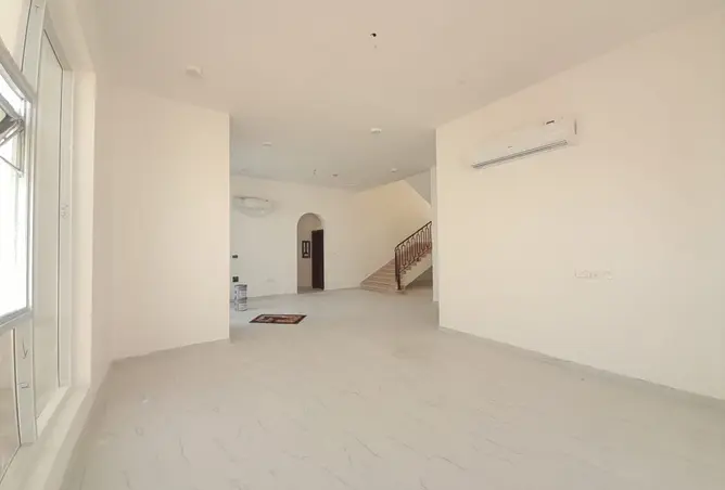 148629679 - Property Image 3