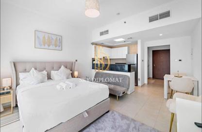Apartment - Studio - 1 Bathroom for rent in Burj Al Nujoom - Downtown Dubai - Dubai