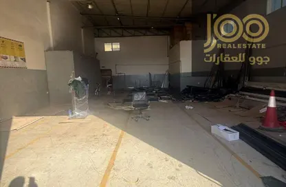 Warehouse - Studio - 1 Bathroom for rent in Umm Al Thuoob - Umm Al Quwain