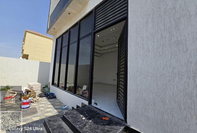 68301273 - Property Image 2