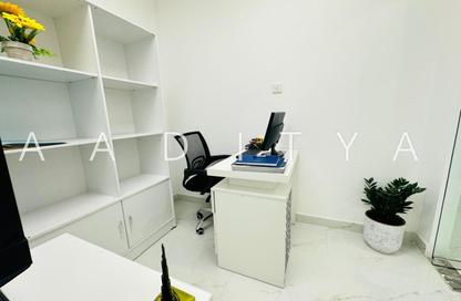 Office Space - Studio - 1 Bathroom for rent in Reem Residency - Al Karama - Dubai