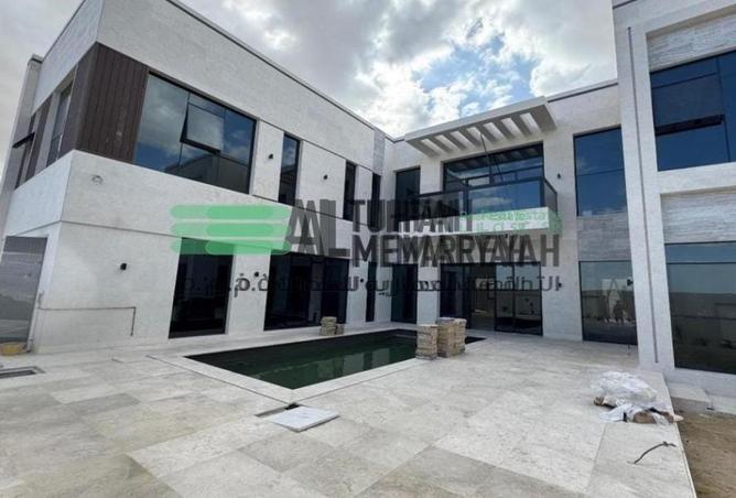 16225011 - Property Image 2