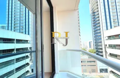 Apartment - Studio - 1 Bathroom for rent in Golden Sands 6 - Mankhool - Bur Dubai - Dubai