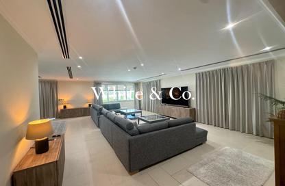 Villa - 4 - 5 for rent in District 4 - Jumeirah Park - Dubai Villa - 4 - 5 for rent in District 4 - Jumeirah Park - Dubai