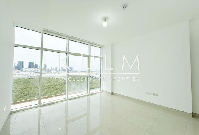 82816831 - Property Main Image