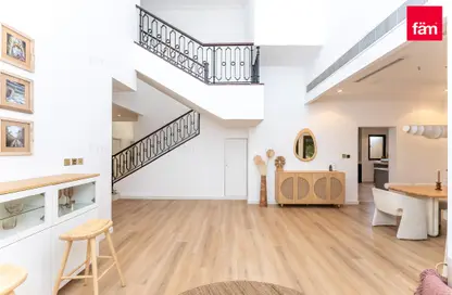 Villa - 4 Bedrooms - 5 Bathrooms for rent in Canal Cove Frond F - Canal Cove Villas - Palm Jumeirah - Dubai