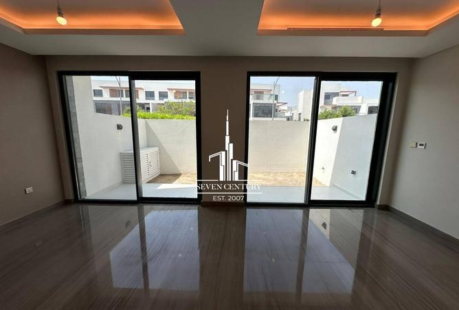 101987214 - Property Image 2