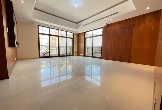 140585378 - Property Main Image