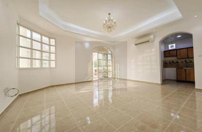 Apartment - Studio - 1 for rent in Khalifa City - Abu Dhabi