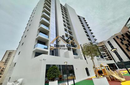 Apartment - 2 Bedrooms - 3 Bathrooms for rent in Sama Al Jaddaf - Al Jaddaf - Dubai