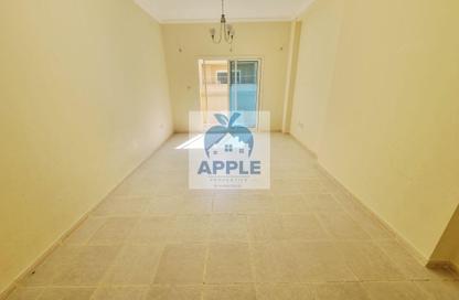 Apartment - 1 Bedroom - 2 Bathrooms for rent in Muwaileh 29 Building - Muwaileh - Sharjah