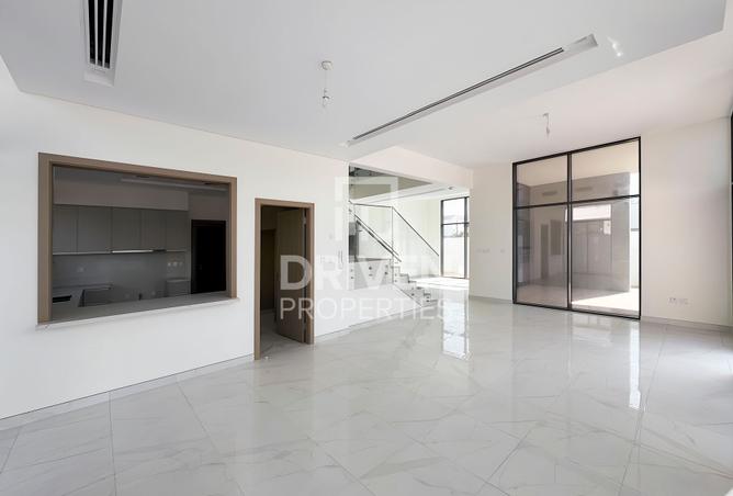 131549229 - Property Image 3