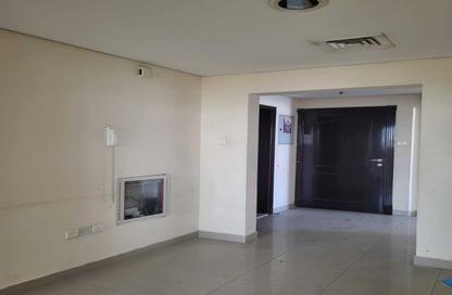 Apartment - 2 - 2 for sale in Manazil Tower 3 - Al Mamzar - Sharjah - Sharjah
