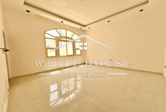 137011853 - Property Image 3