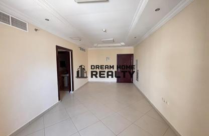 Apartment - 1 Bedroom - 2 Bathrooms for rent in Hend Tower - Al Taawun Street - Al Taawun - Sharjah Apartment - 1 Bedroom - 2 Bathrooms for rent in Hend Tower - Al Taawun Street - Al Taawun - Sharjah