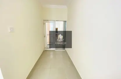 شقة - 2 غرف نوم - 2 حمامات للايجار في برج حفيت 7 - النهدة - الشارقة