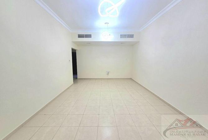 53574303 - صورة العقار 3