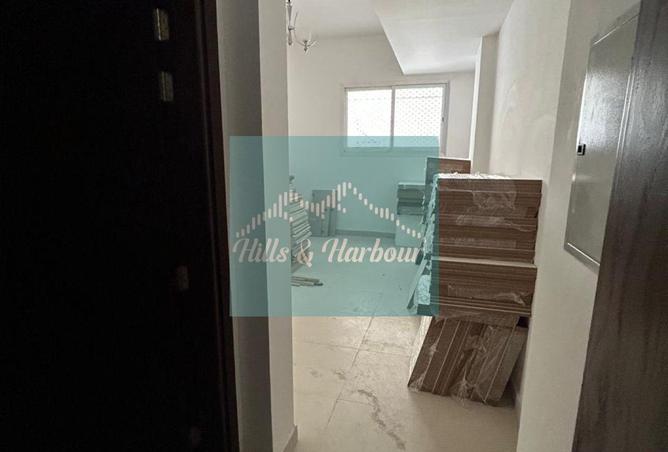 69892561 - Property Image 3