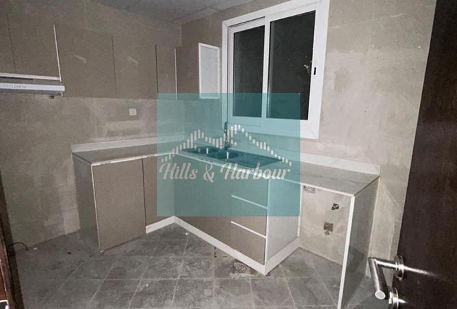 69892561 - Property Image 2