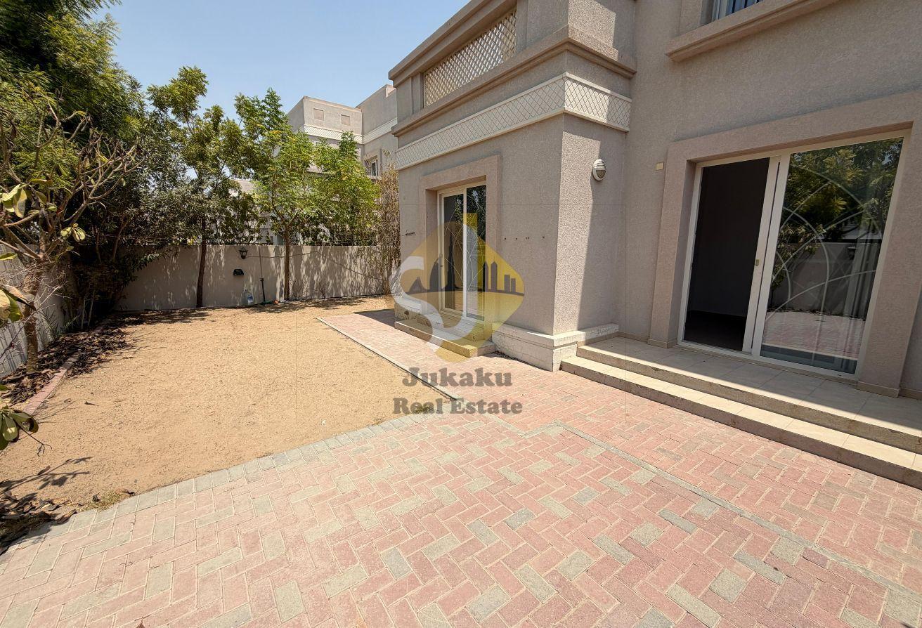 Gated Community | 4BR+Maid | Twin Villa photo 8